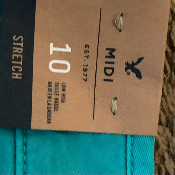 Shorts - Picture 4 of 5